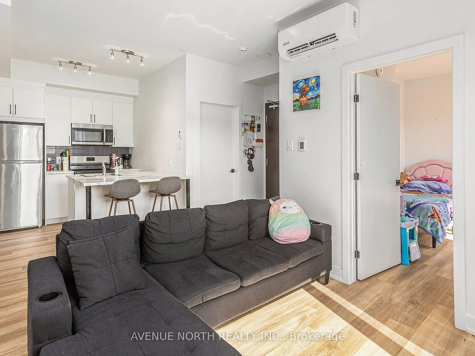 2 bed, $2,200 — Photo 2