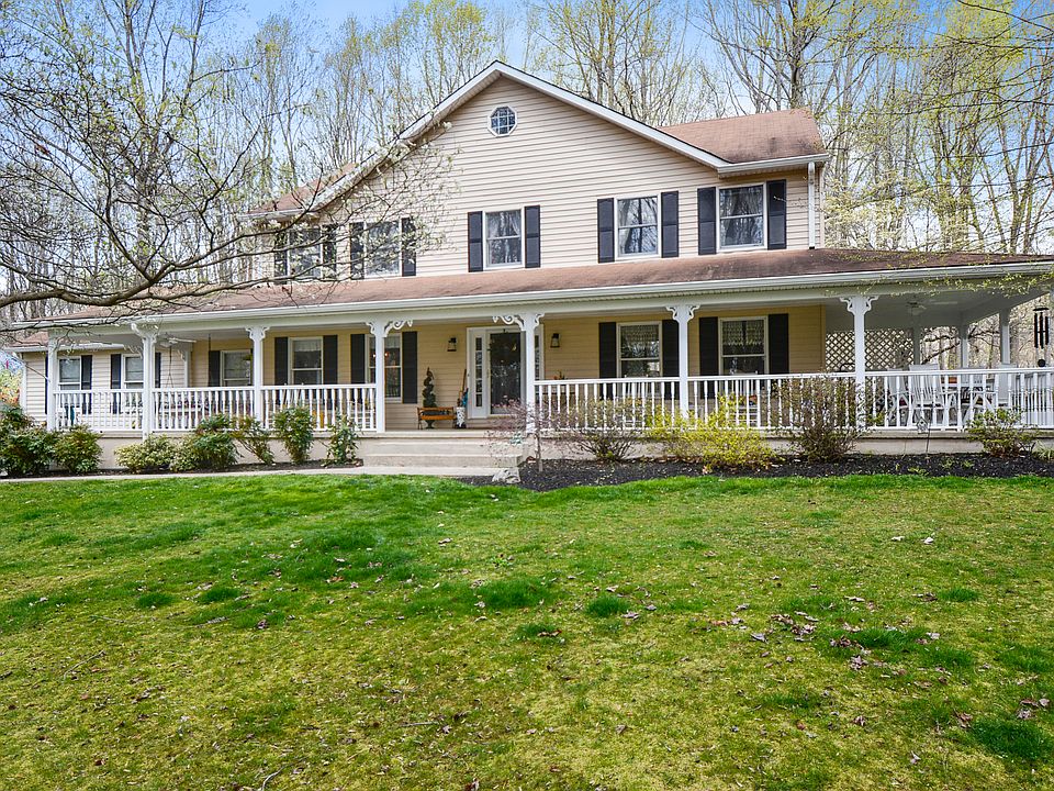 Beautiful Colonial