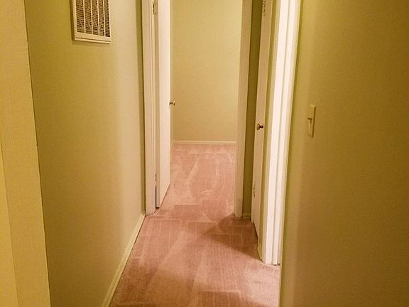4th image of 335 Iroquois Ave