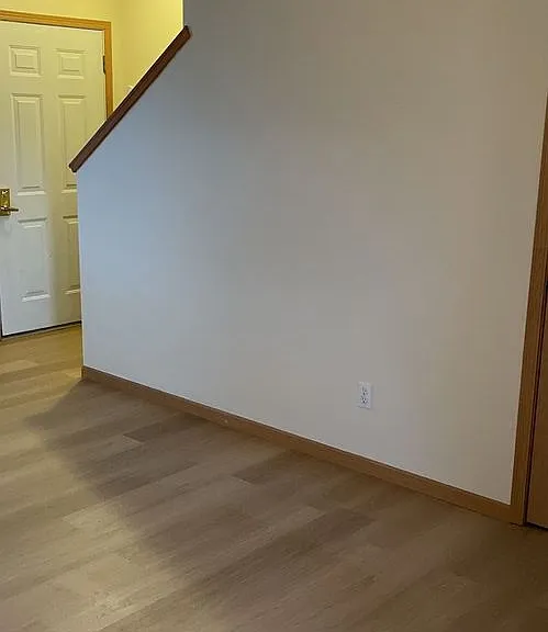 Oak Street Town Homes — Photo 32