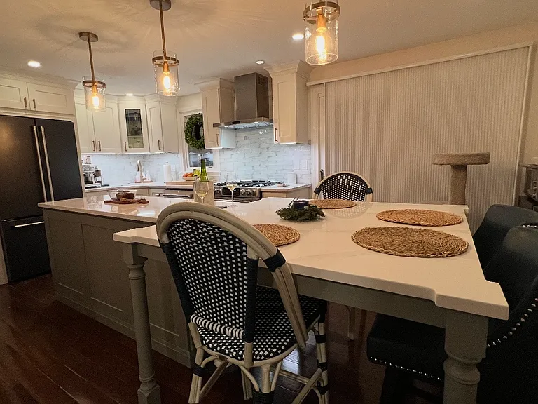 17 Shawmut Ave — Photo 10