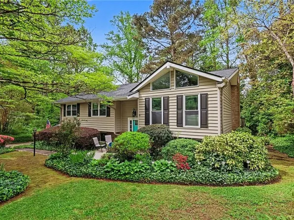 4191 Whispering Forest Ct SW, Lilburn, GA 30047