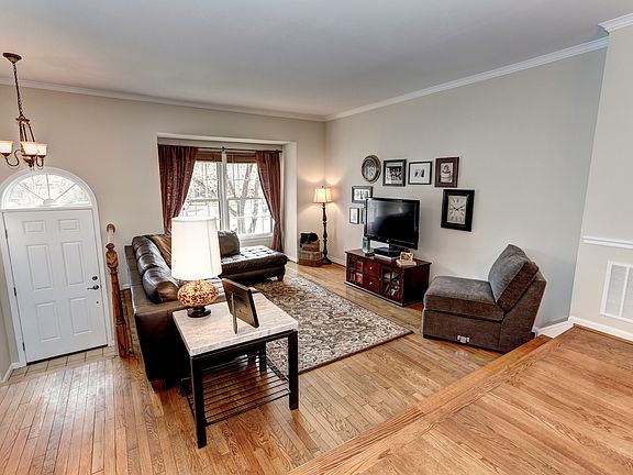 5th image of 12364 Sweetbough Ct