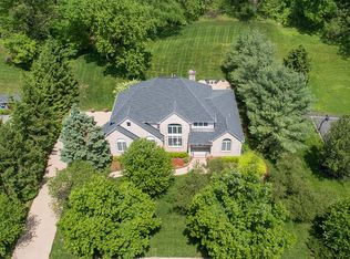 146 Bernard Dr, Basking Ridge, NJ 07920