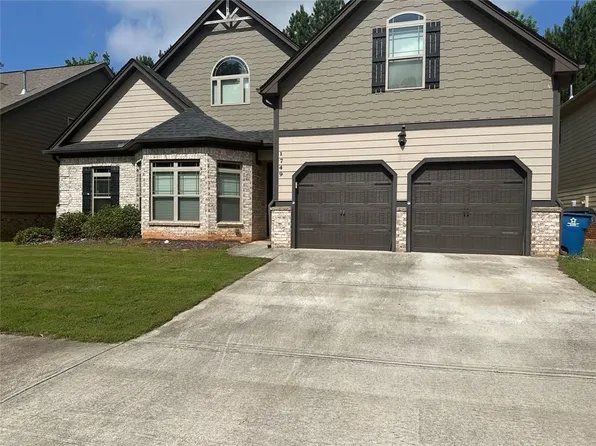 1749 Misselthrush Ln, McDonough, GA 30253