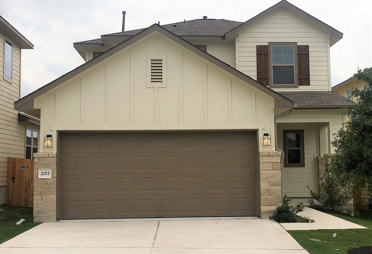 Village at Wells Branch Home — Photo 3