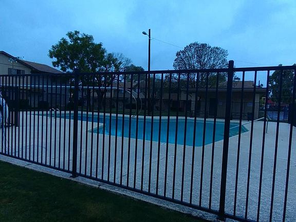 4th image of 6760 N 43rd Ave