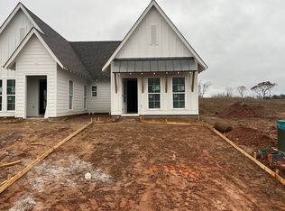 77 Hunters Way, Opelika, AL 36801