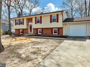 1025 Bannister Cir, Waldorf, MD