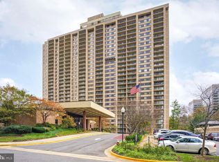 5505 Seminary Rd APT 906N, Falls Church, VA 22041
