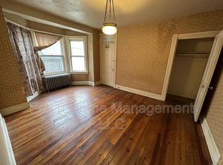 911 E King St FLOOR 2, Lancaster, PA