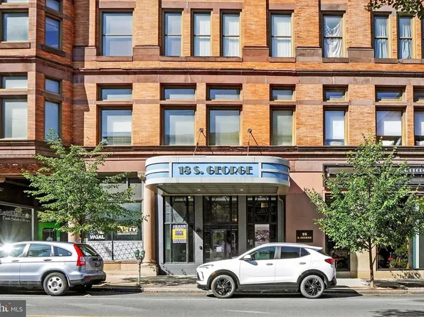 18 S George St APT 63, York, PA 17401