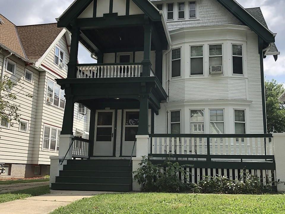 1st image of 2948 N Frederick Ave #2950