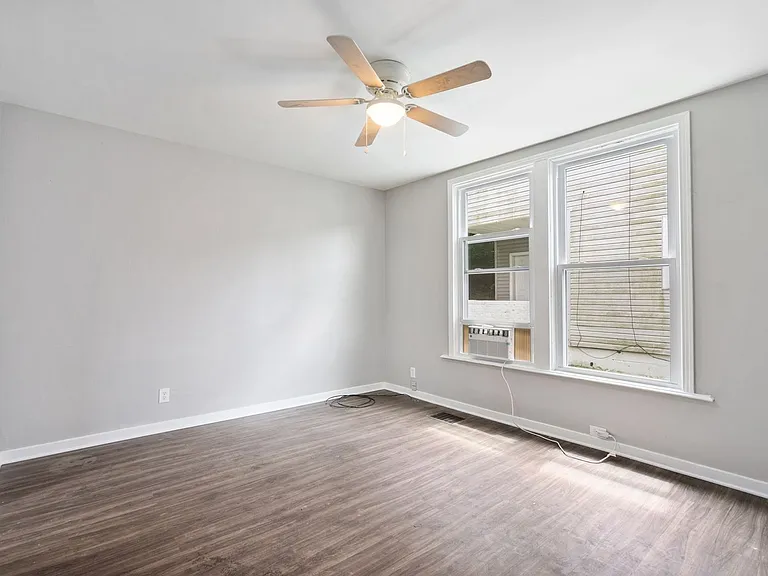 325 Welsh Ave — Photo 12