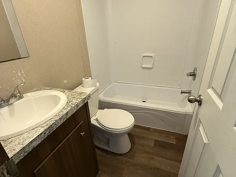 1621 N Liberty St #35 — Photo 14
