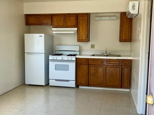 443 S Hamlin Rd