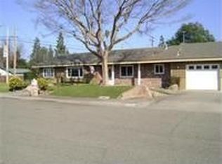 388 Lindley Dr, Porterville, CA 93257