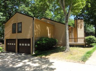 6723 Knollwood Cir, Douglasville, GA 30135