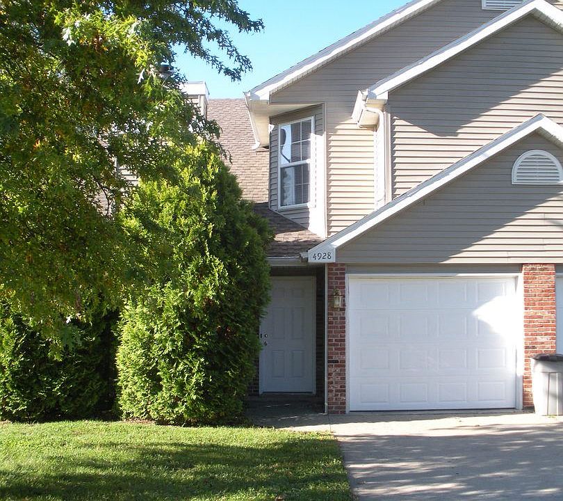 1st image of 4928 W Millbrook Dr