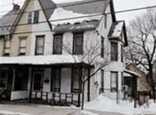 304 S Main St, Nazareth, PA 18064