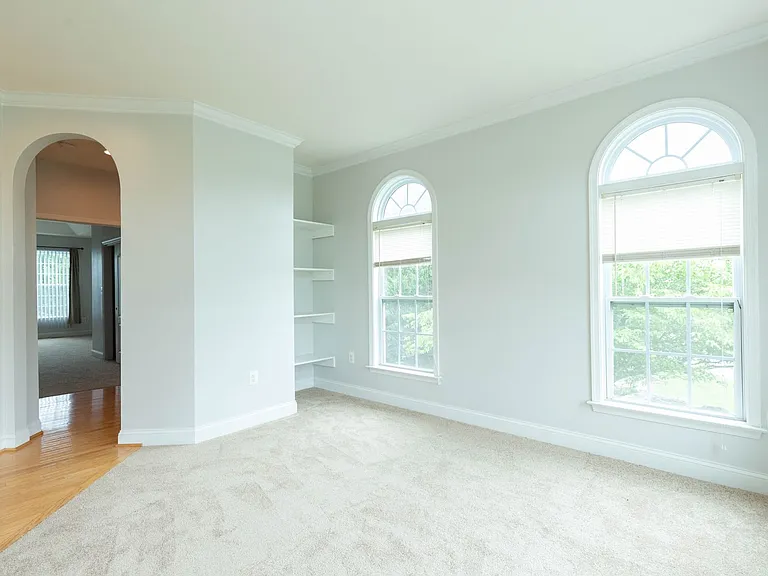 391 Sheerer Dr — Photo 9