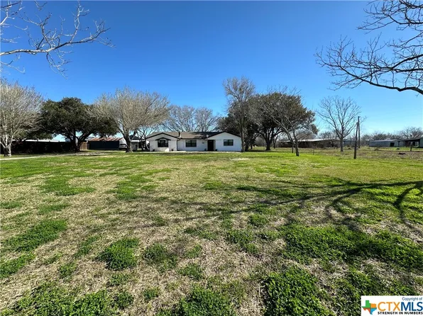 535 Burkhart Rd, Victoria, TX 77905
