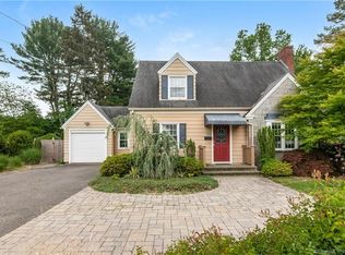 122 Griswold St, Glastonbury, CT 06033