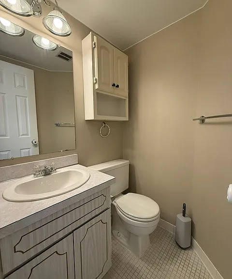 24104 Meadowbridge Dr — Photo 6