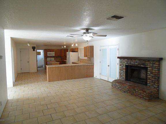 5th image of 49199 Kodiak Ave