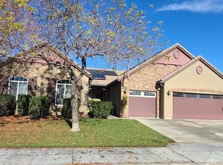 5861 E Inyo St, Fresno, CA 93727