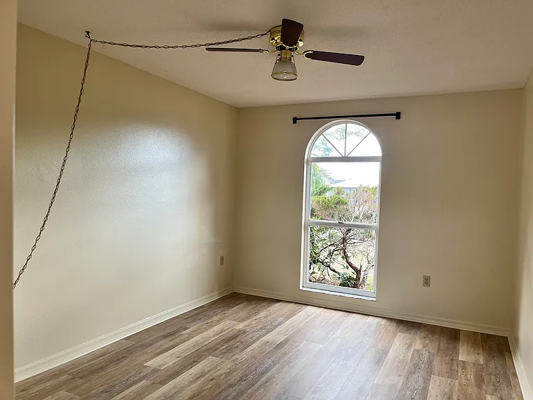 4993 Reagen Way — Photo 7