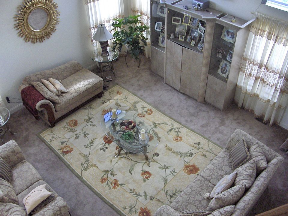 2nd image of 512 Shires Way