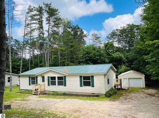 8281 Independence Ave, Cadillac, MI