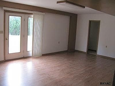 2nd image of 110 Joan Dr #110