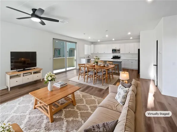 1832 Red Willow Way, Oceanside, CA 92056