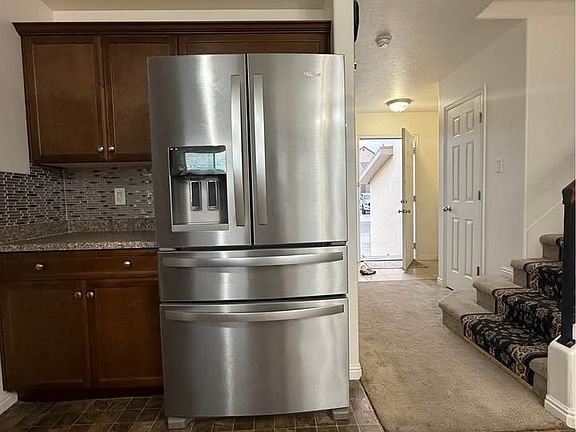 4th image of 6146 W Stillridge Dr