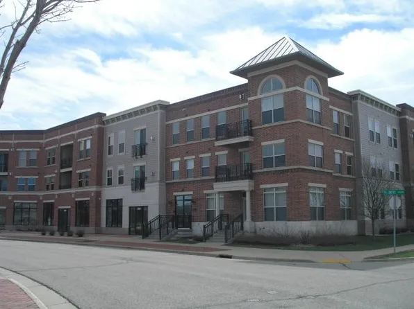 2581 Smith's Xing, Sun Prairie, WI 53590