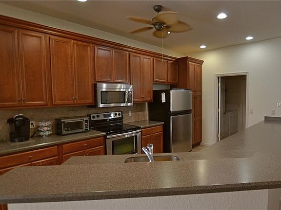 3rd image of 4300 Dunmore Dr