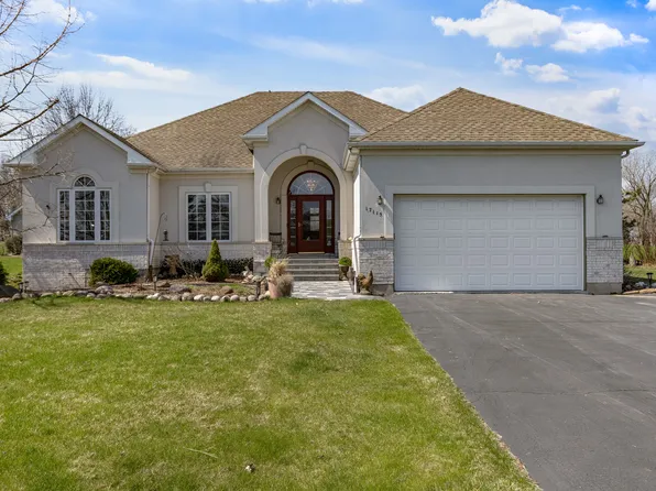 17115 Fieldstone Dr, Marengo, IL 60152