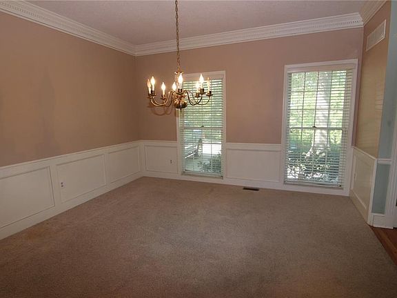 5th image of 3031 S 63rd St