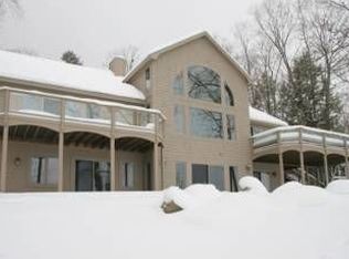 6738 W Macfarlane Rd, Glen Arbor, MI 49636
