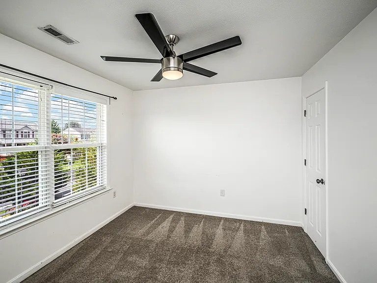 12001 Setter Dr — Photo 26