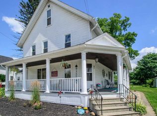 123 Riverside Dr, Manchester, MI 48158