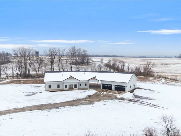 11050 NE 134th Ave, Maxwell, IA 50161