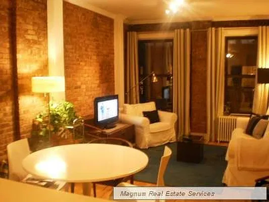 Rented by Magnum Realty Holdings, LLC | media 17