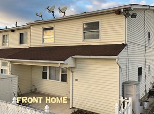 18 Greentree Ln, Staten Island, NY
