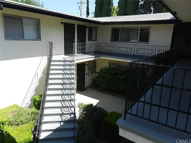 8925 La Puebla Ave #I — Photo 4