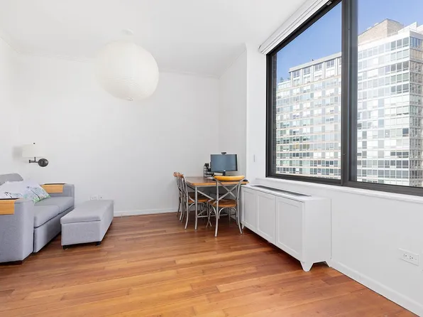 111 W 67th St APT 25P, New York, NY 10023