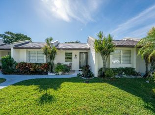 206 Lake Constance Dr, West Palm Beach, FL 33411