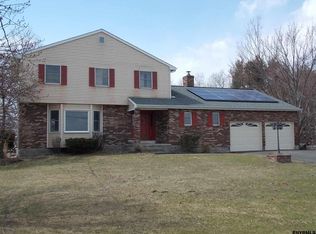 100 Devitt Rd, Waterford, NY 12188